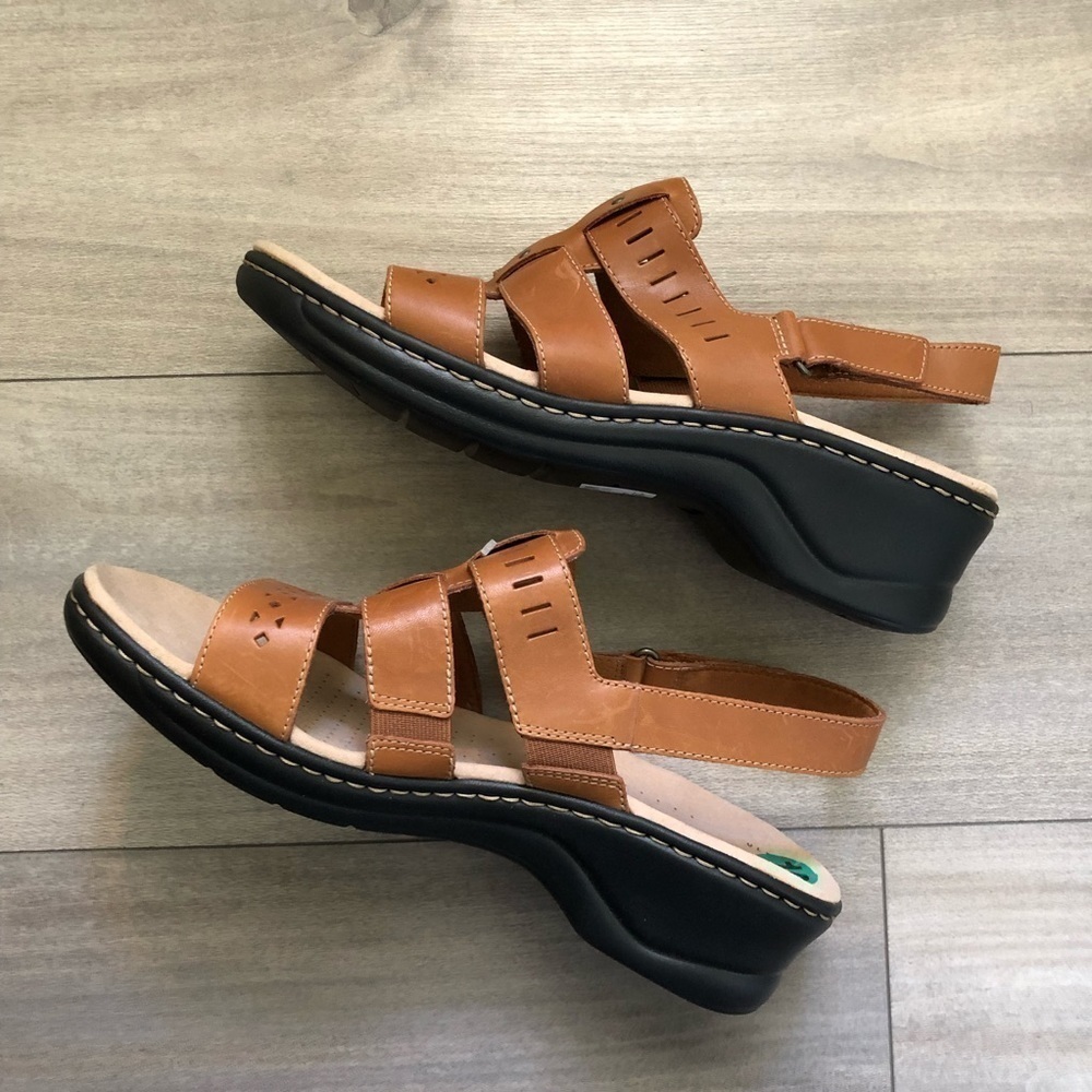 New Clarks Collection Tan Brown Lexi Qwin Sandals 12 - Picture 8 of 10